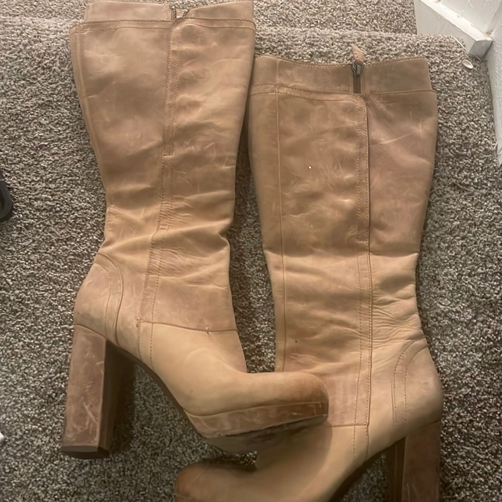 Vera wang boots, purchased at Nordstrom. Only worn them a couple times.